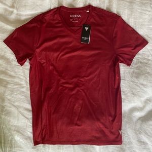 Red Men’s Guess Tee